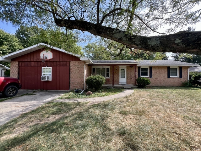 111 Magnolia Drive Property Photo 1