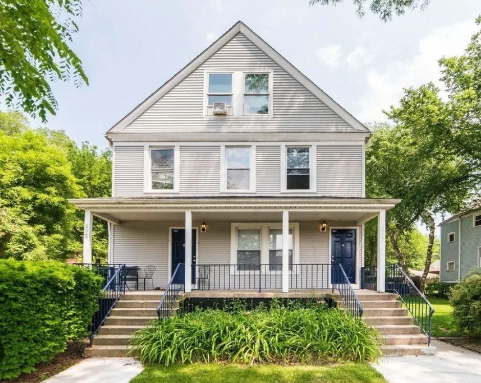 2047 Asbury Avenue Property Photo 1