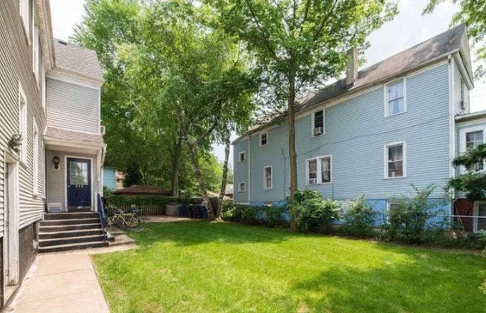 2047 Asbury Avenue Property Photo 3