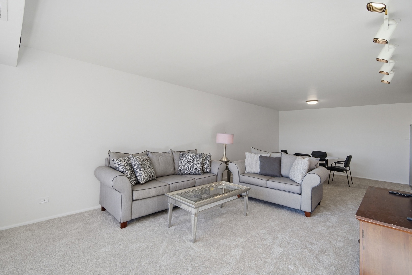 12785556 Property Photo 7