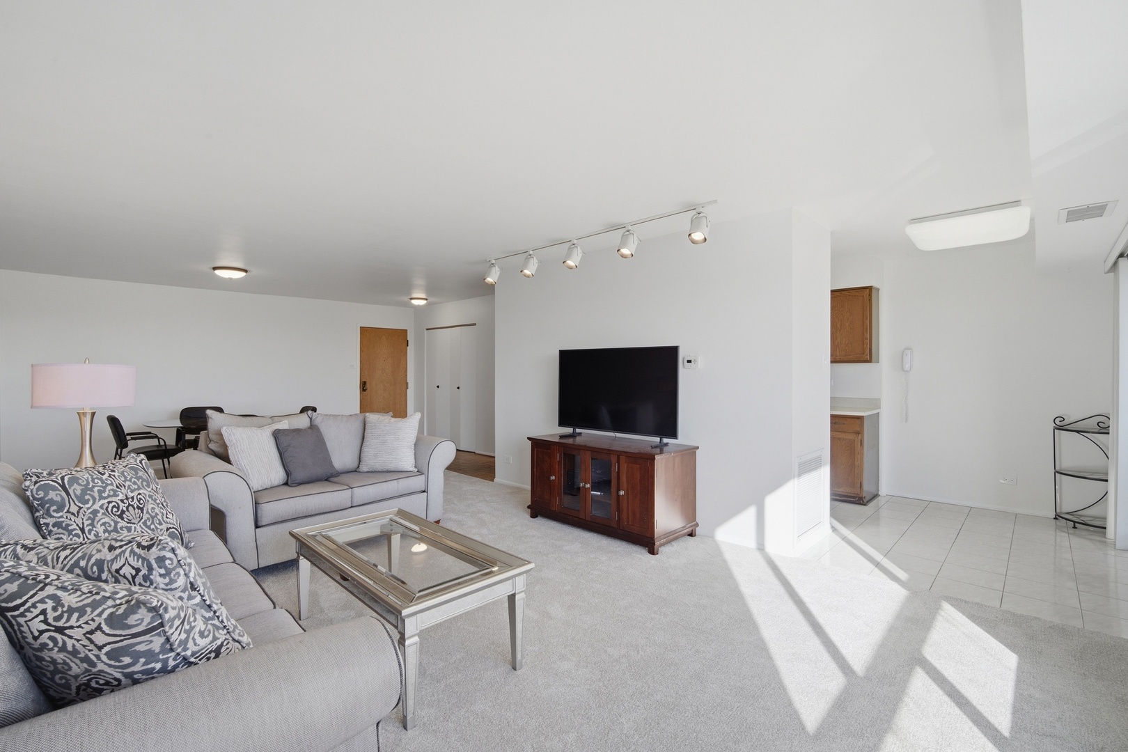 12785556 Property Photo 8