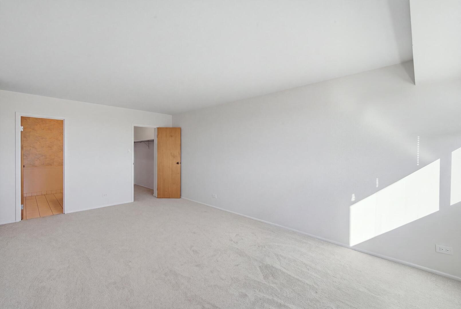 12785556 Property Photo 17