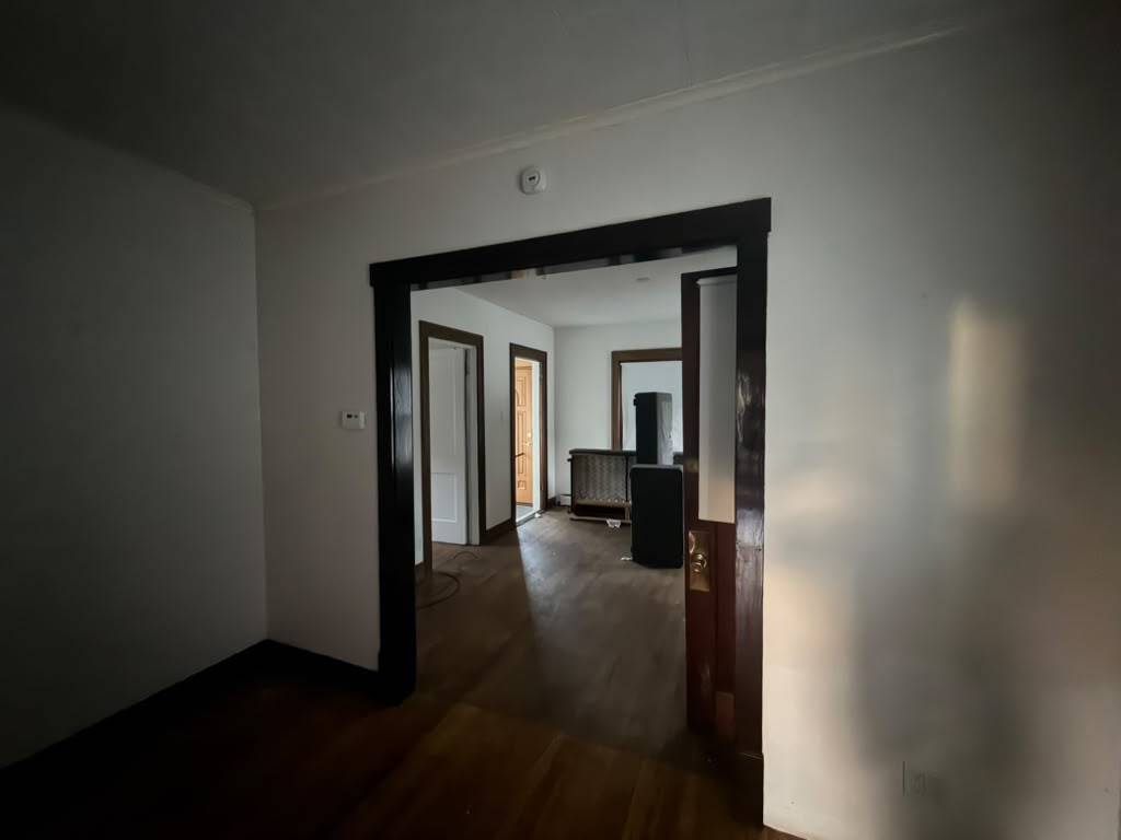320 Blackstone Street Property Photo 18