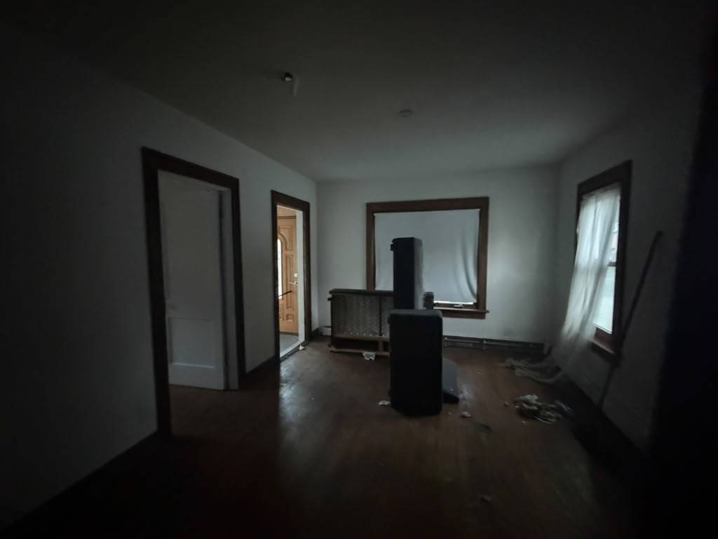 320 Blackstone Street Property Photo 23