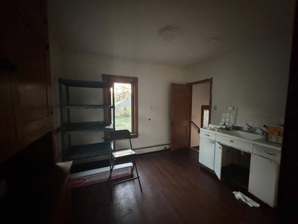 320 Blackstone Street Property Photo 30