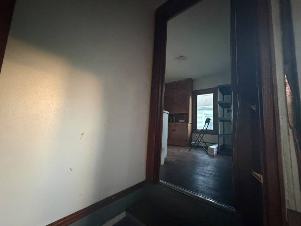 320 Blackstone Street Property Photo 34