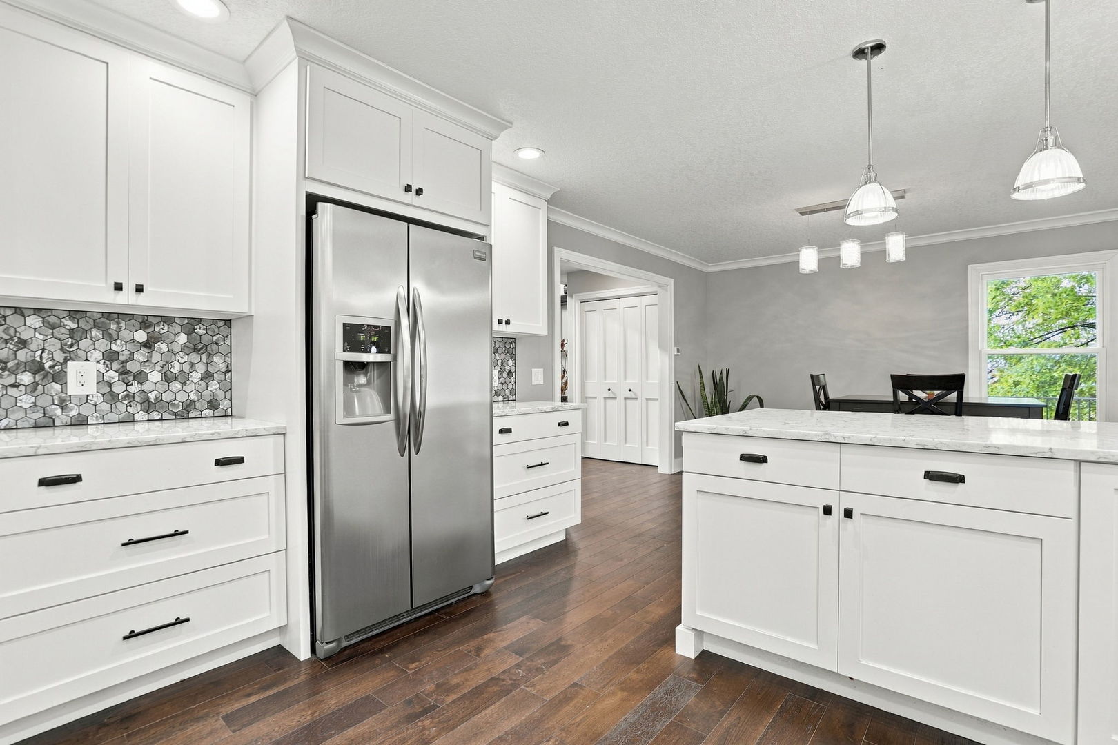 5182 Dove Court Property Photo 10