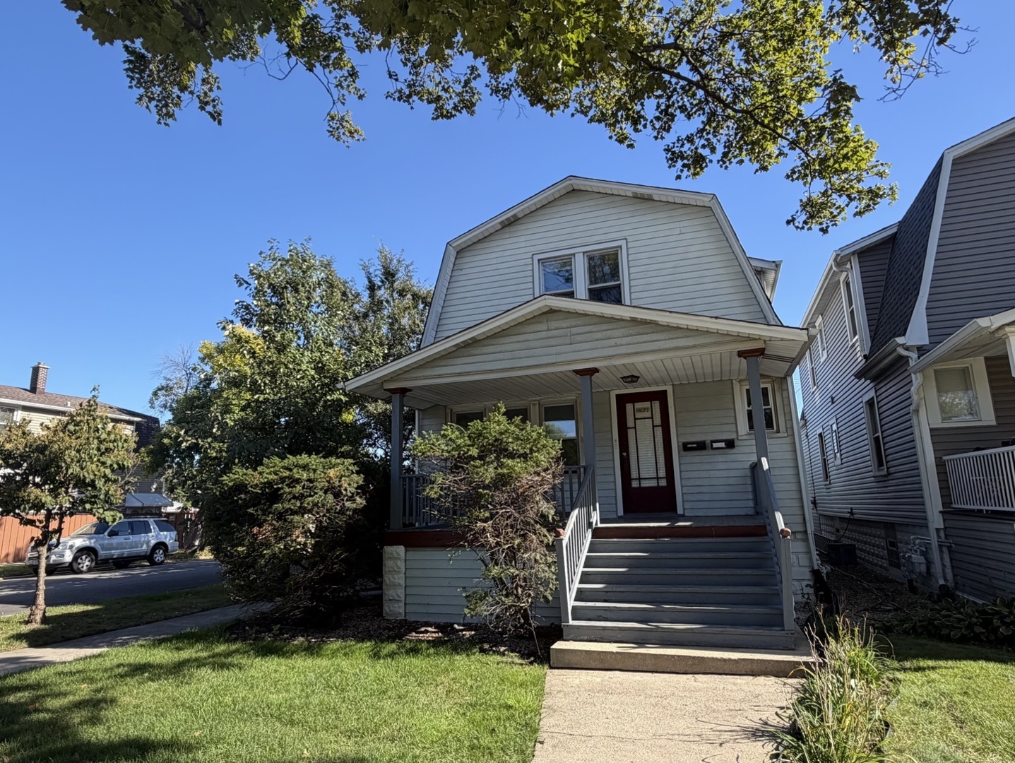 5377 N Magnet Avenue Property Photo 1
