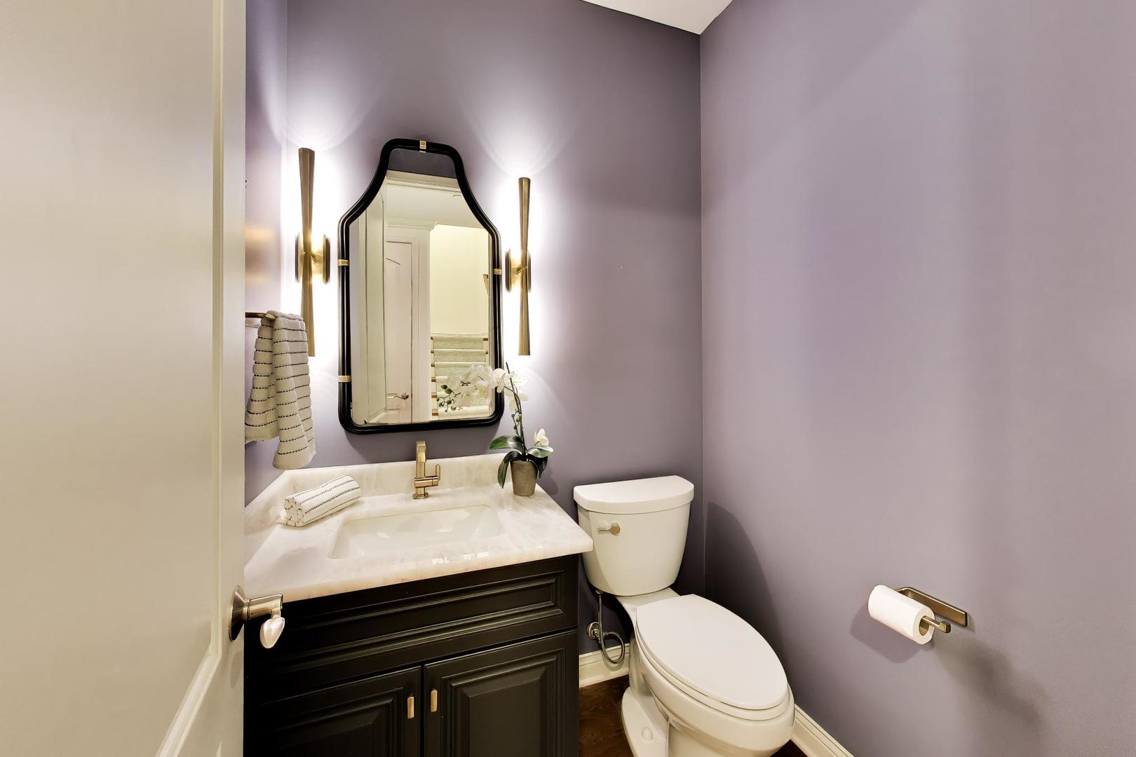 1213 W Charles Lane Property Photo 14