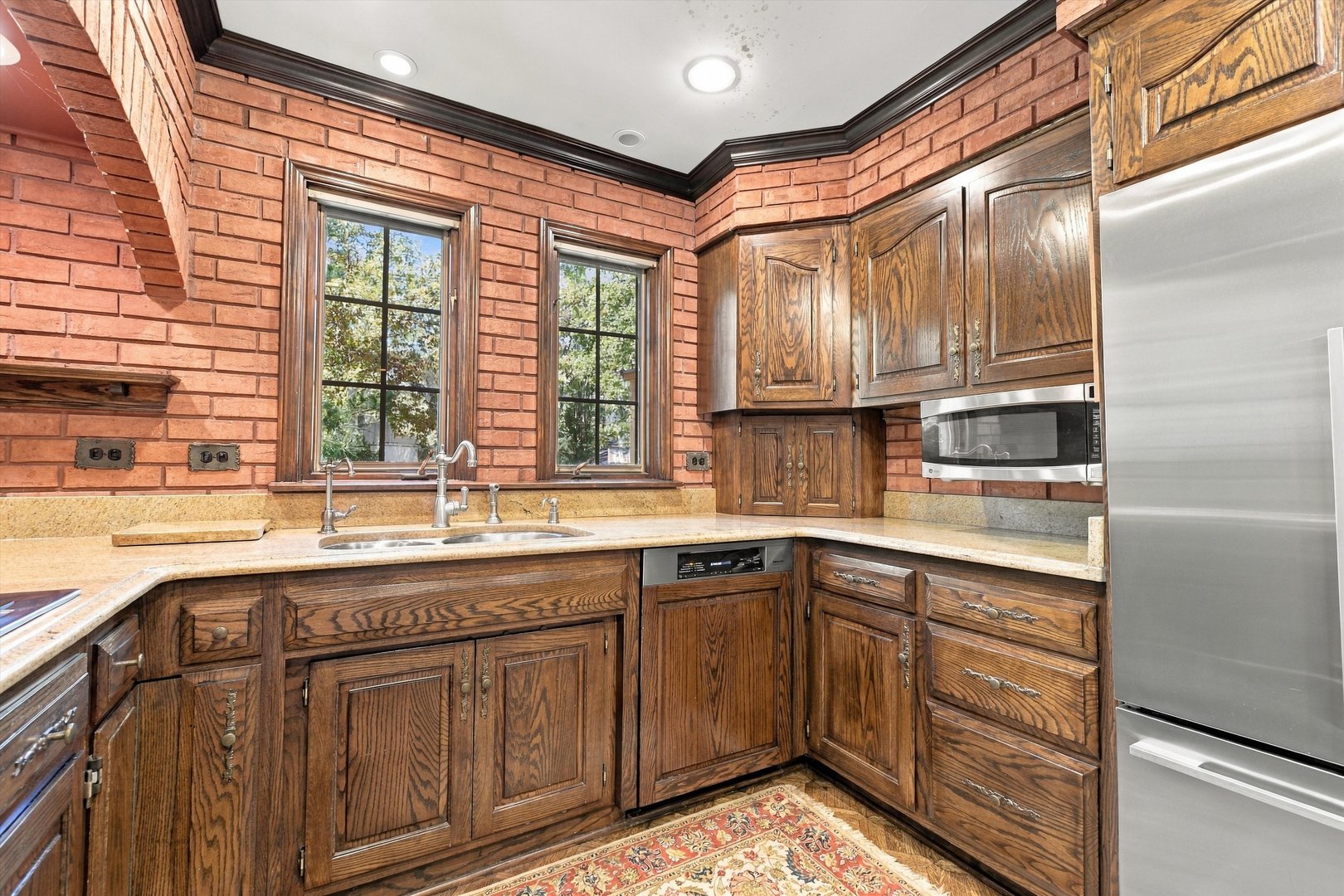 1821 Arthur Street Property Photo 16