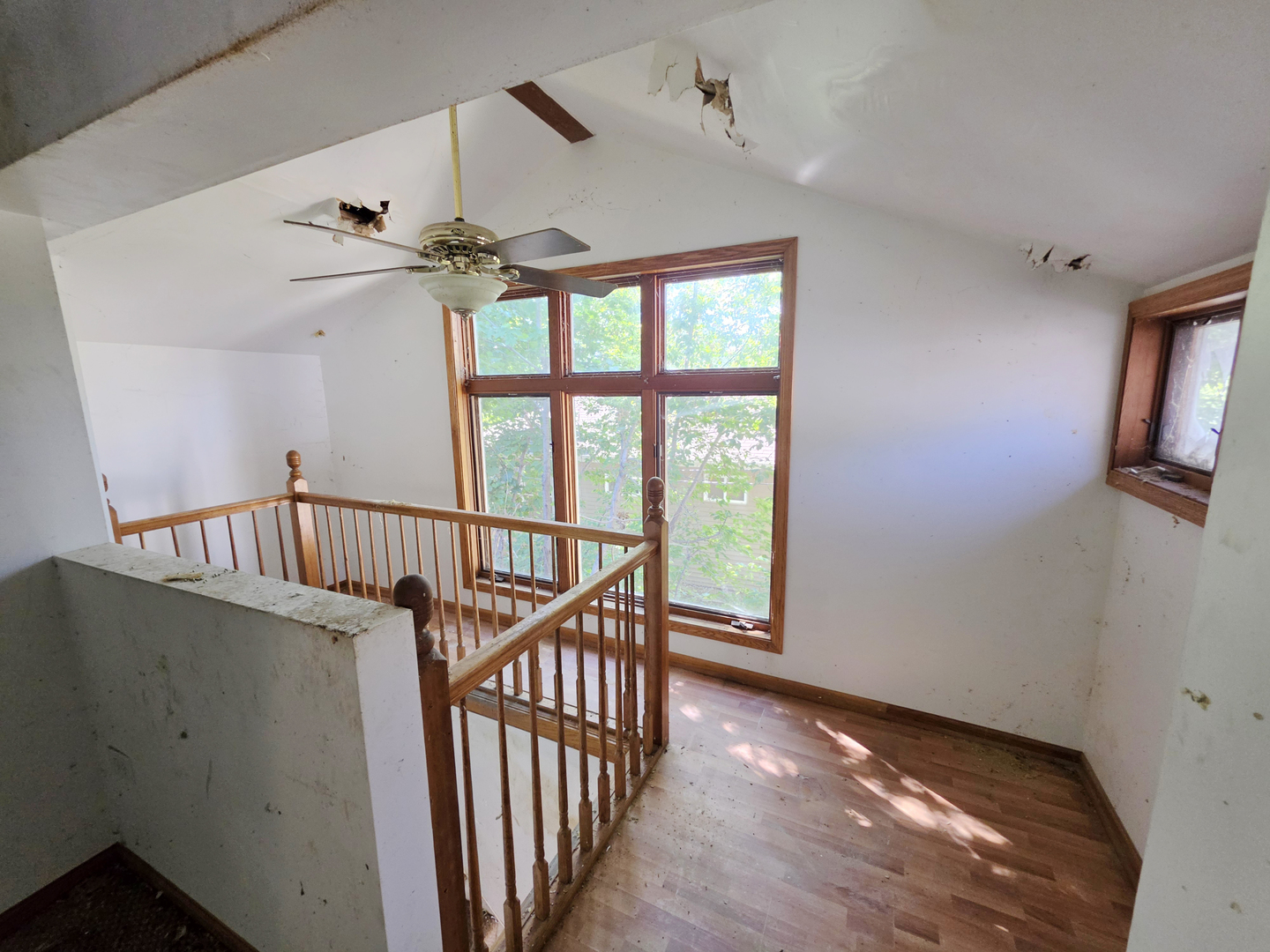 120 Roosevelt Avenue Property Photo 8