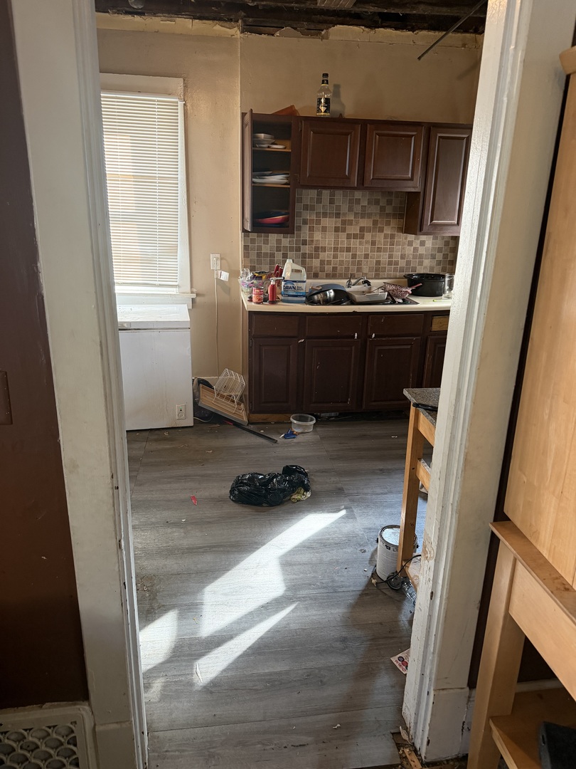 904 44th Street Property Photo 13
