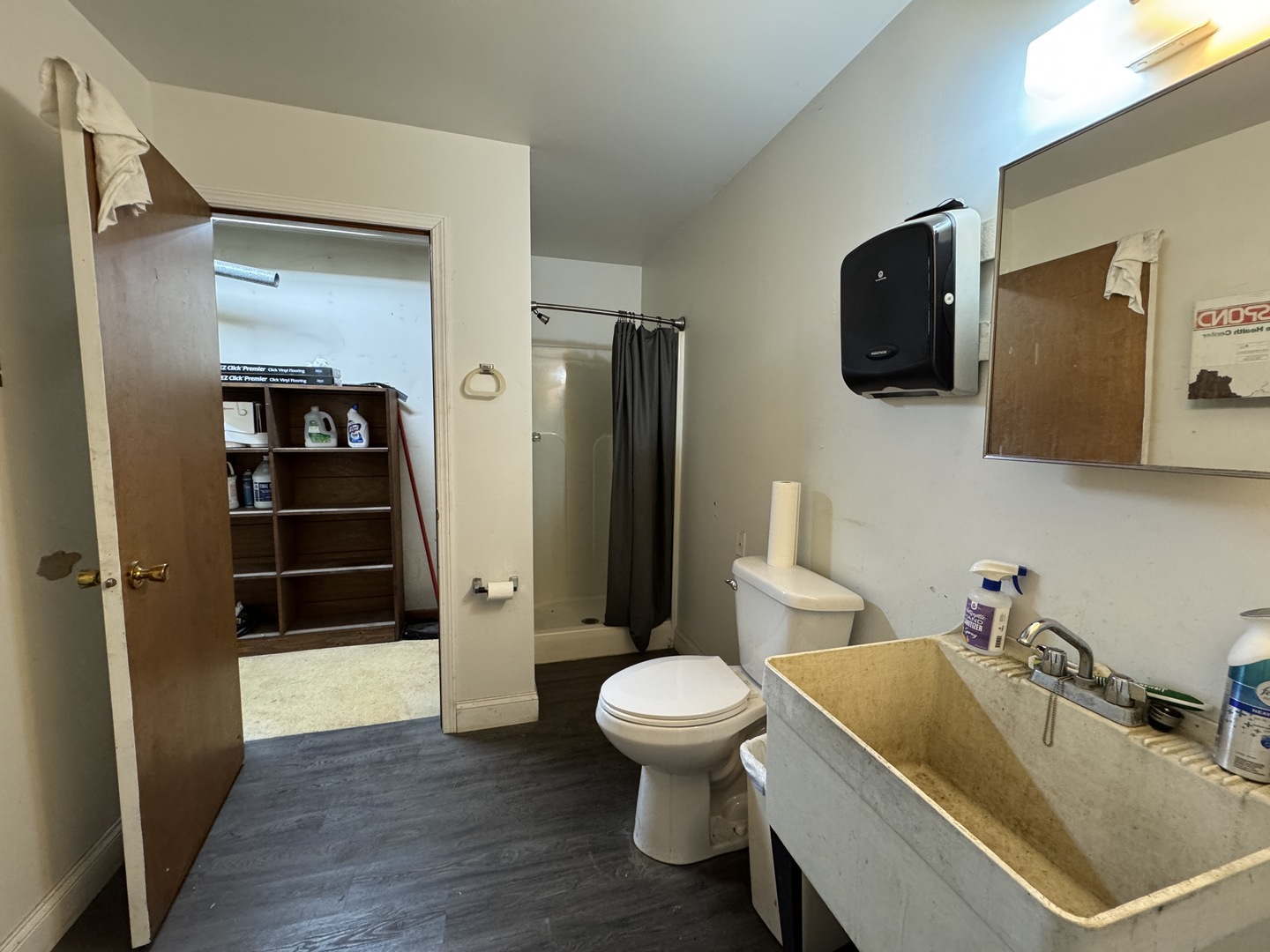 505 N Walnut Street Property Photo 10