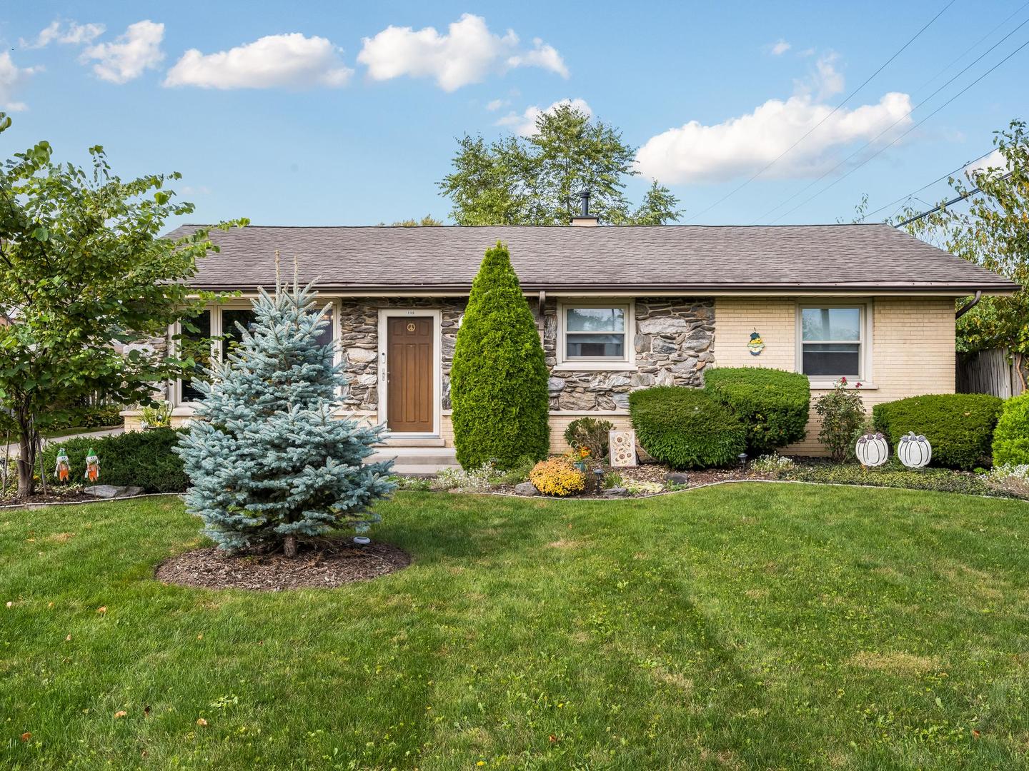 13106 Village Lane Property Photo 1