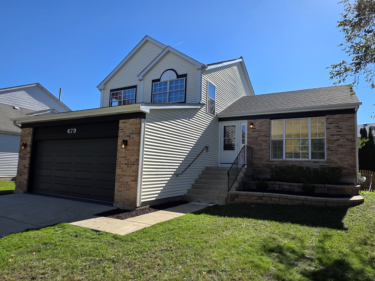 479 Bluebird Drive Property Photo 1