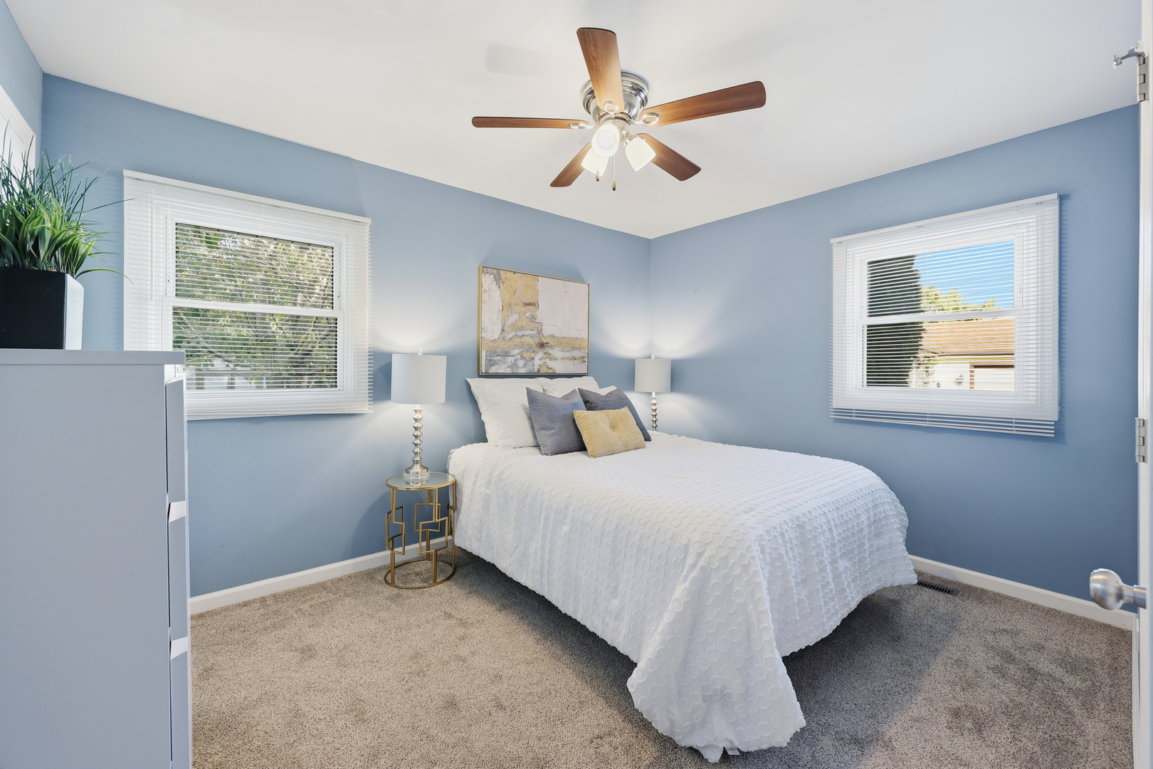 1687 S Green Meadows Boulevard Property Photo 10