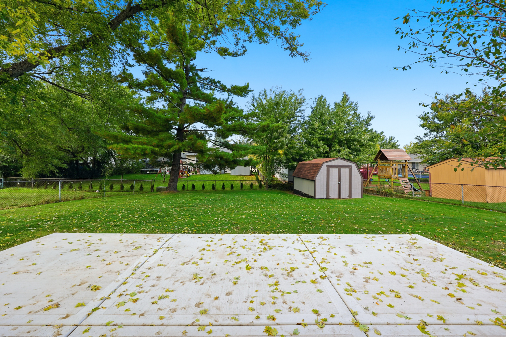 1687 S Green Meadows Boulevard Property Photo 24