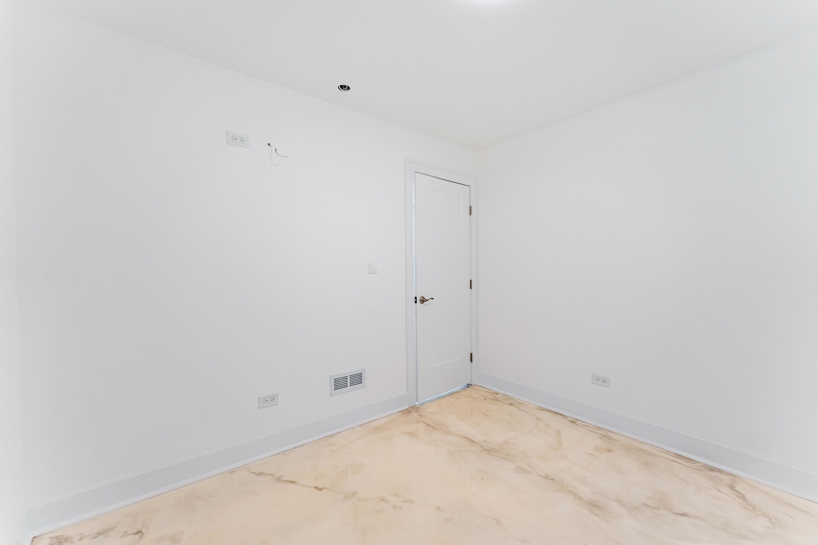 3532 W Pershing Road Property Photo 59