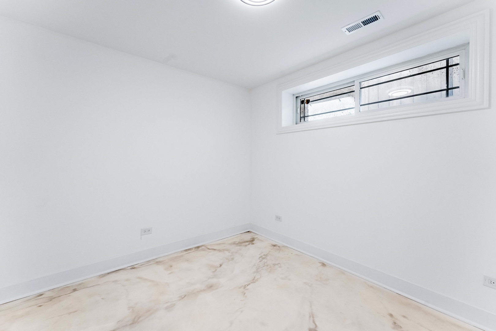 3532 W Pershing Road Property Photo 60