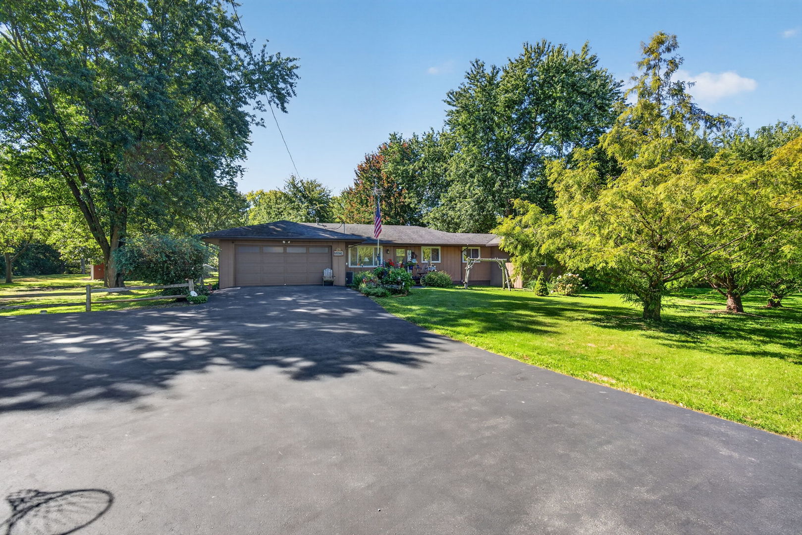 5240 Pine Bluff Road Property Photo 1