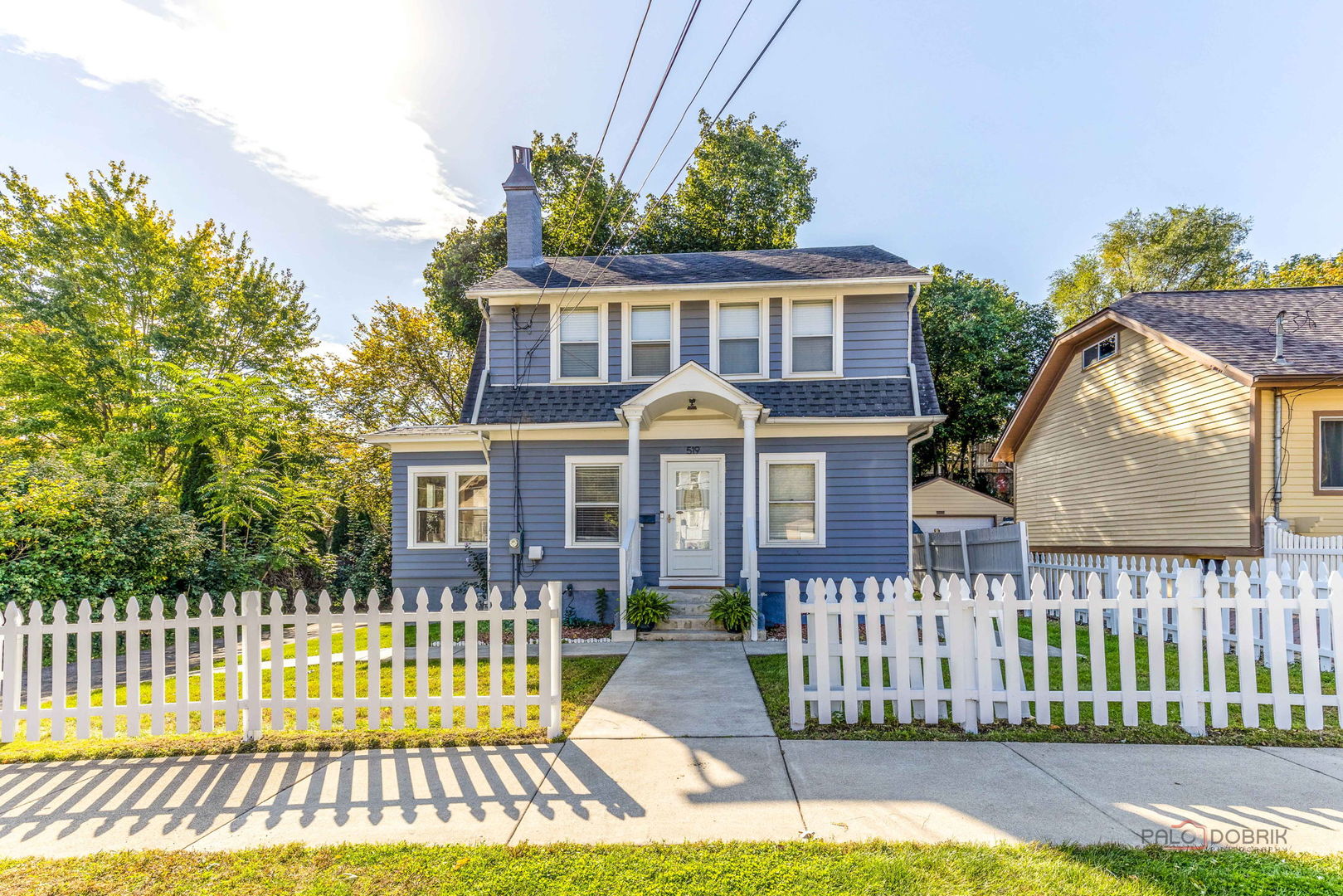 519 Laurel Street Property Photo 2