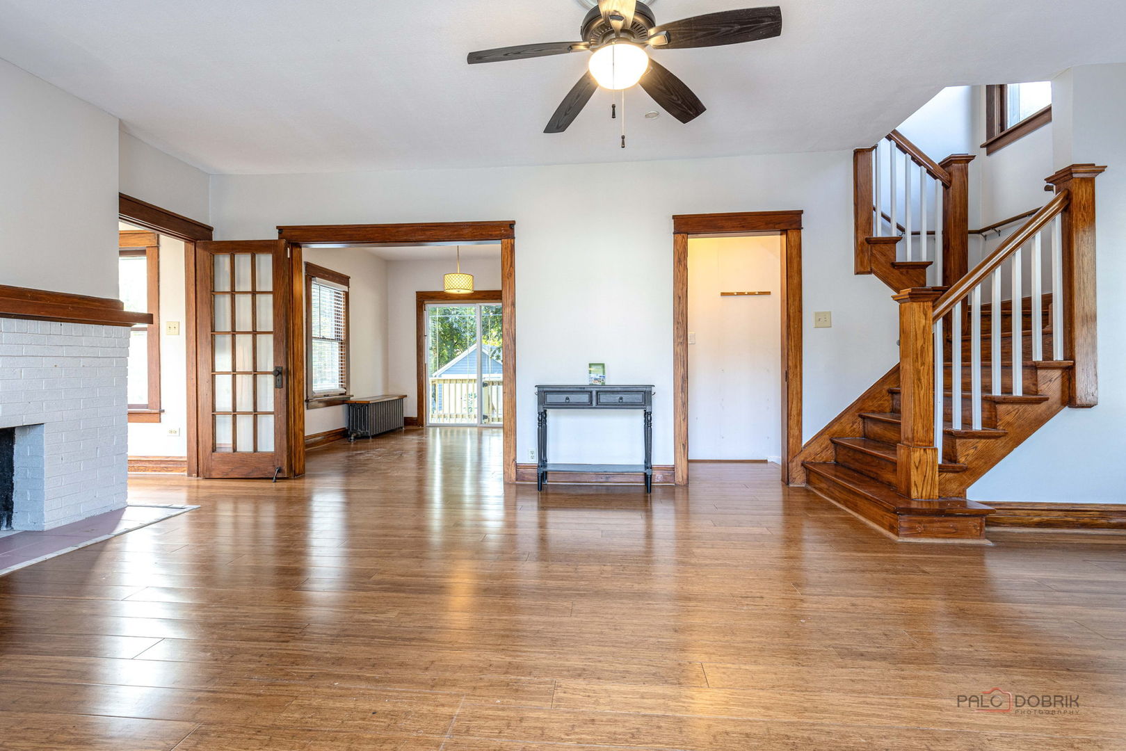 519 Laurel Street Property Photo 3