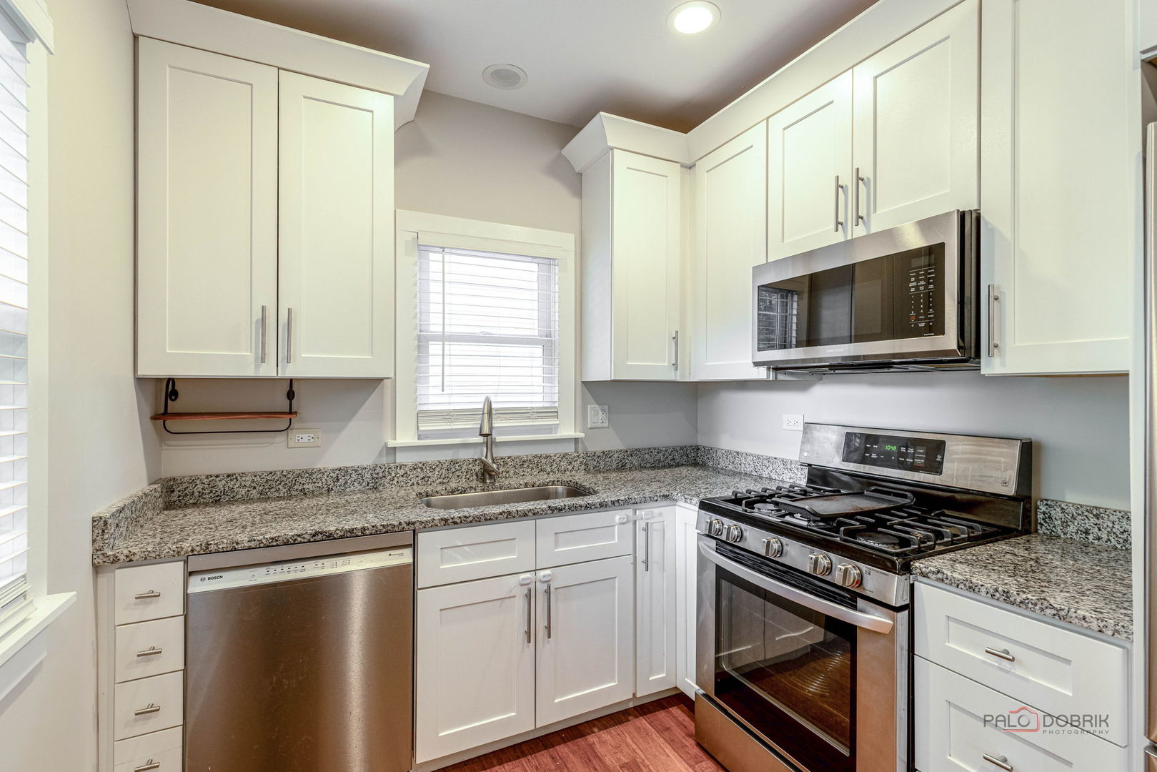 519 Laurel Street Property Photo 11