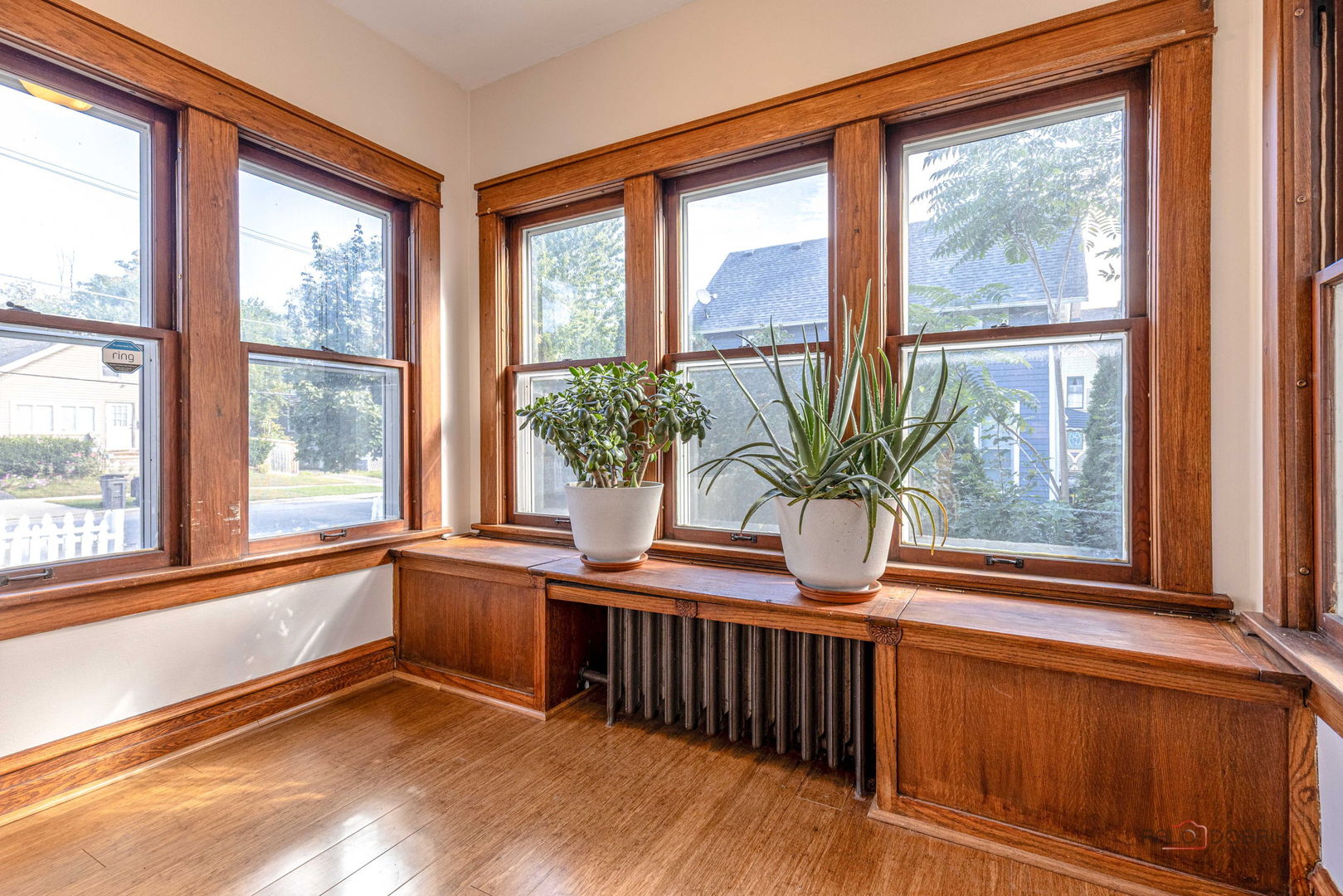 519 Laurel Street Property Photo 12