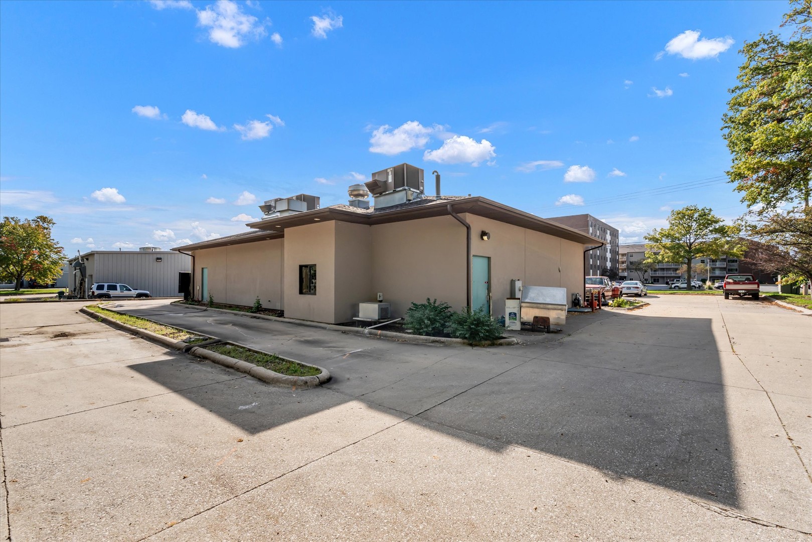 3111 Devils Glen Road Property Photo 4