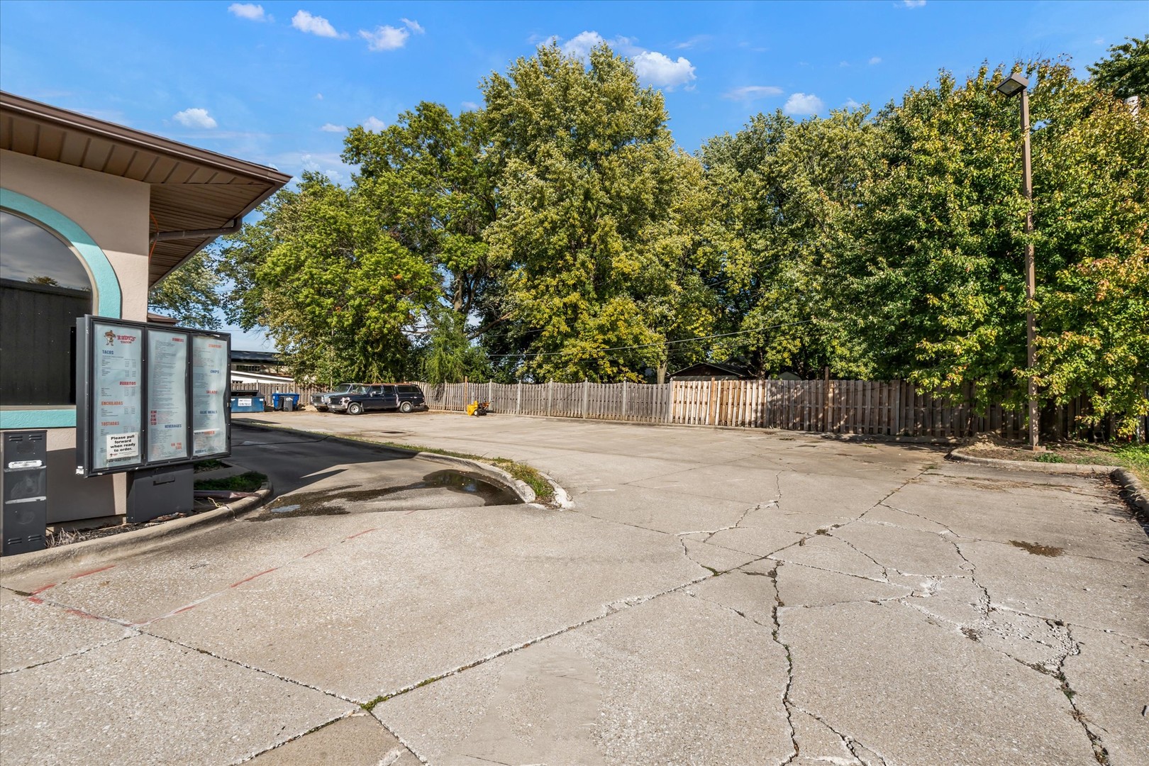 3111 Devils Glen Road Property Photo 6