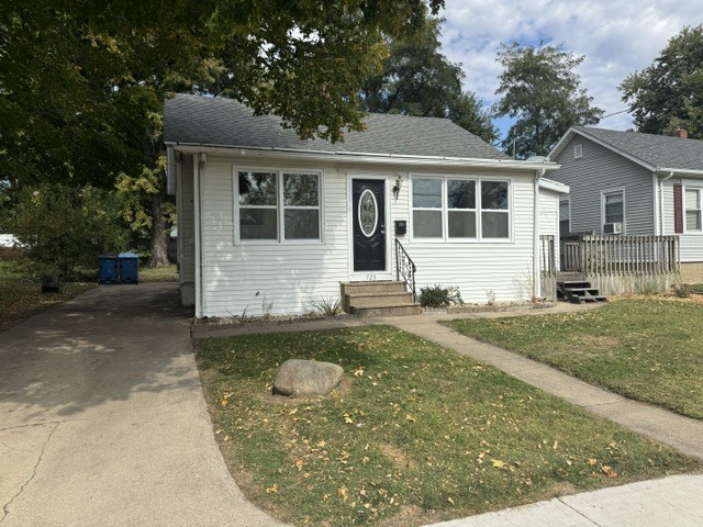 723 6th Street Property Photo 1