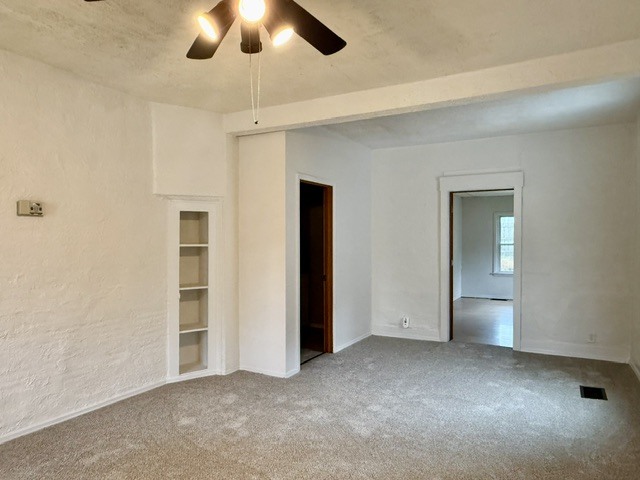 723 6th Street Property Photo 12