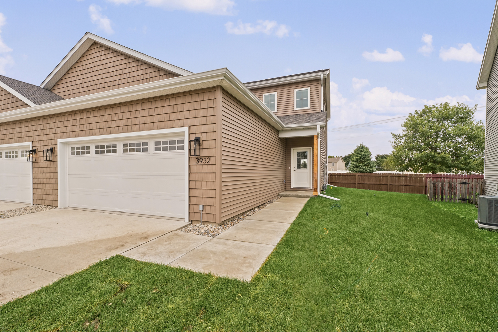 3932 Summer Sage Court Property Photo 1