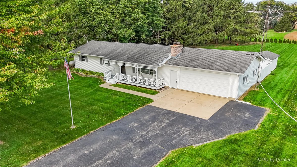15809 Maple Park Road Property Photo 1