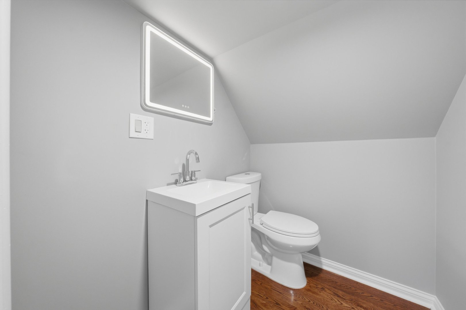 3708 Chicago Road Property Photo 12
