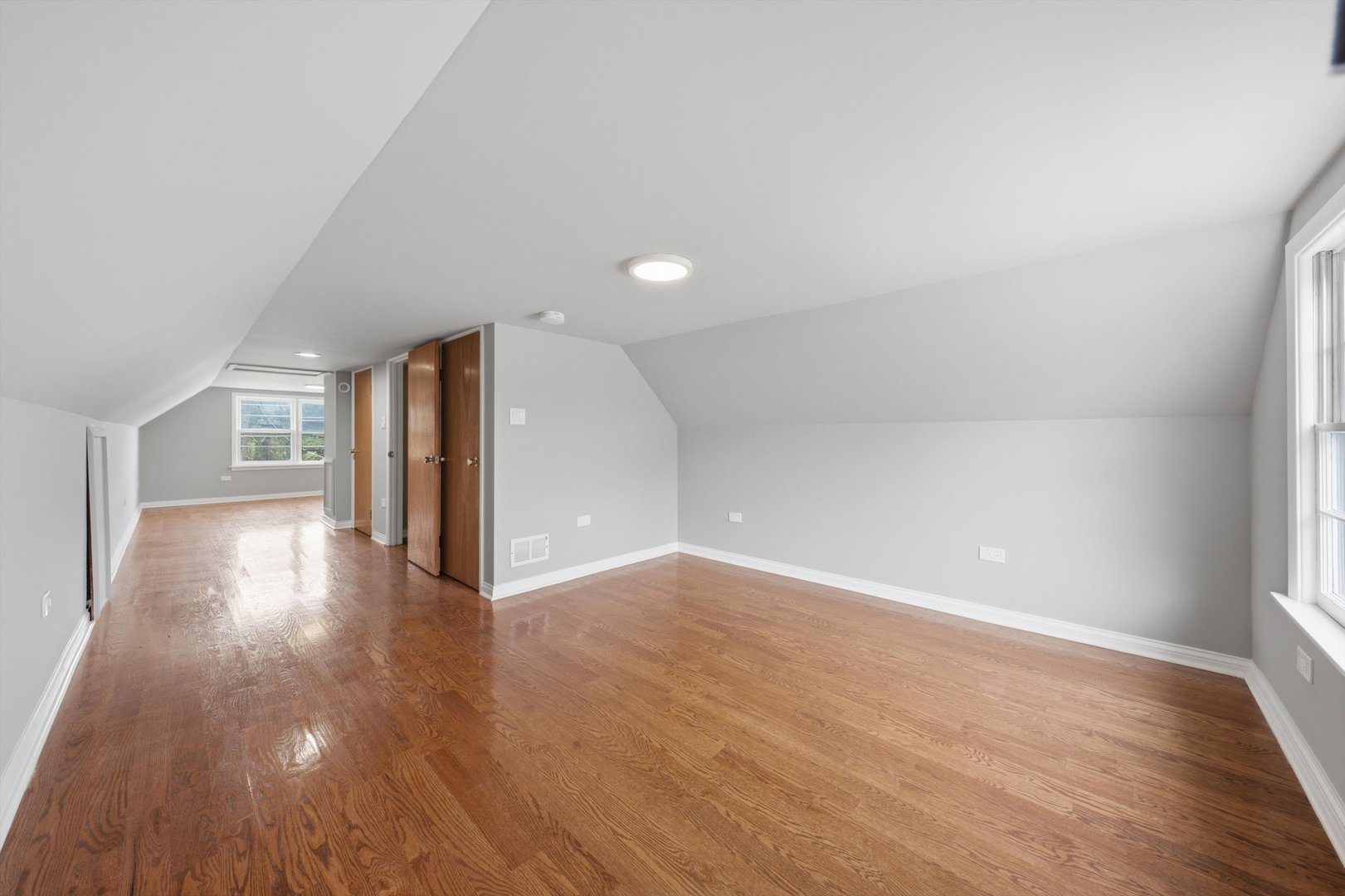 3708 Chicago Road Property Photo 16