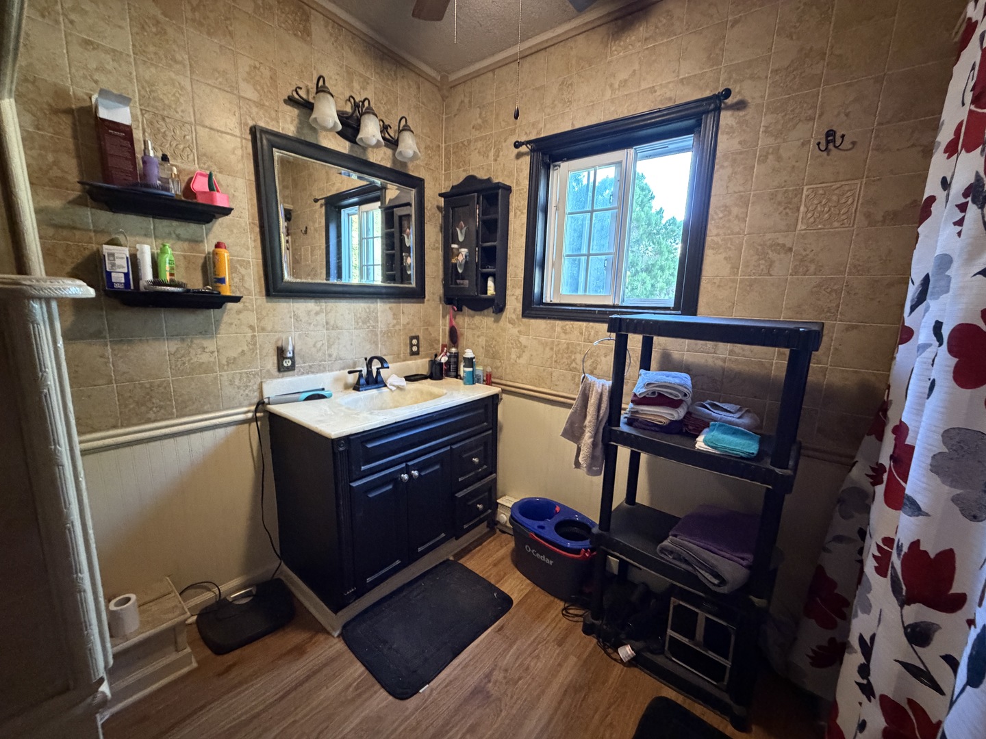 504 Madison Street Property Photo 4