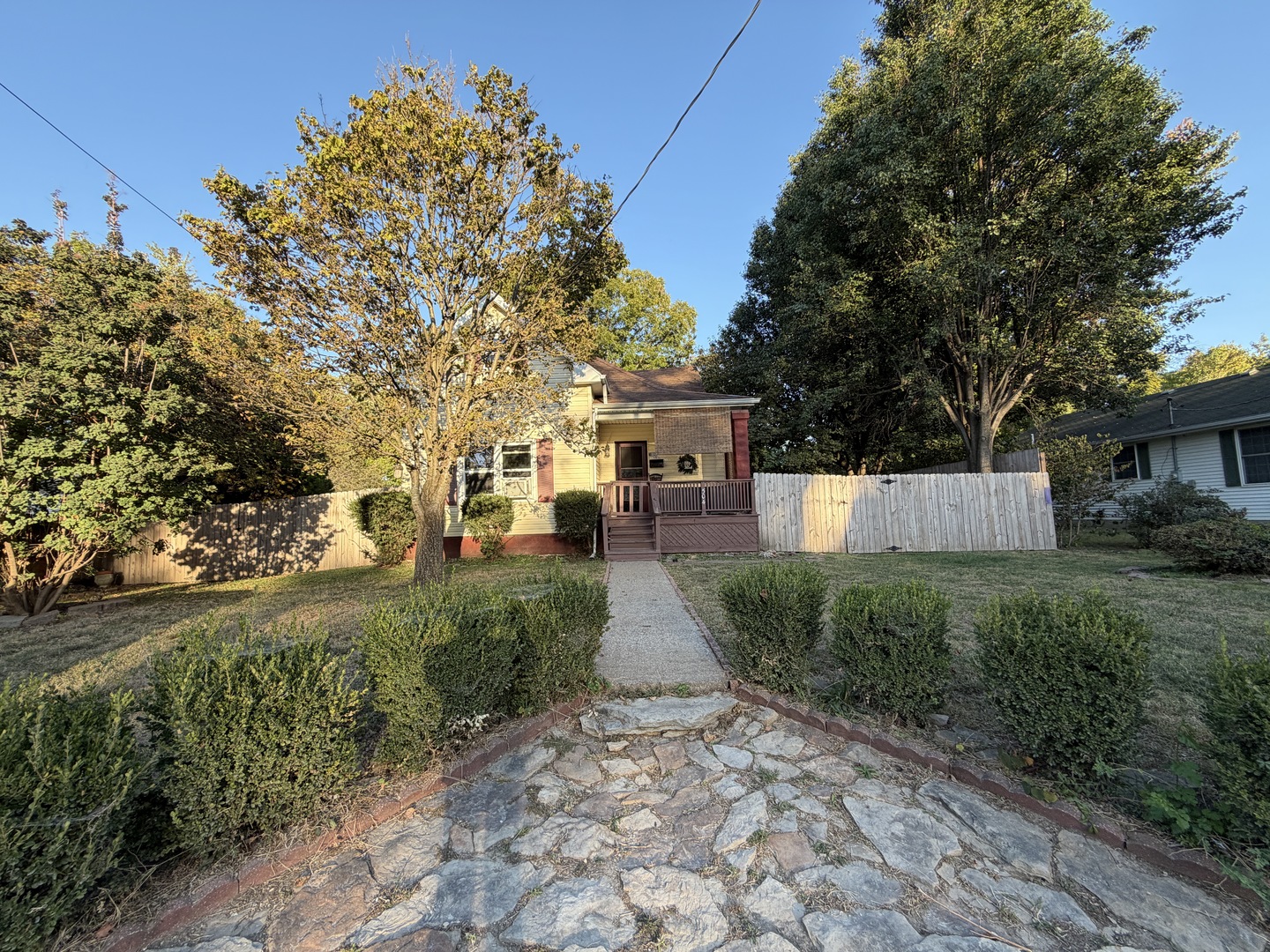 504 Madison Street Property Photo 11