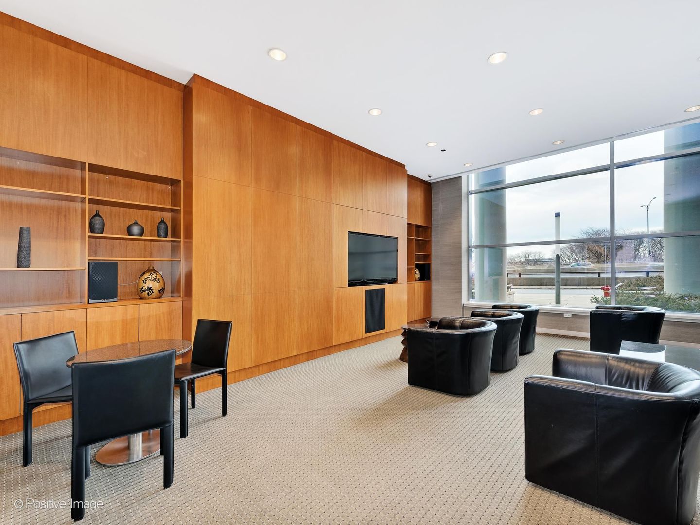 600 N Lake Shore Drive 1909 Property Photo 28