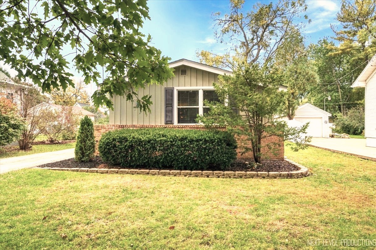 904 Kenilworth Place Property Photo 1