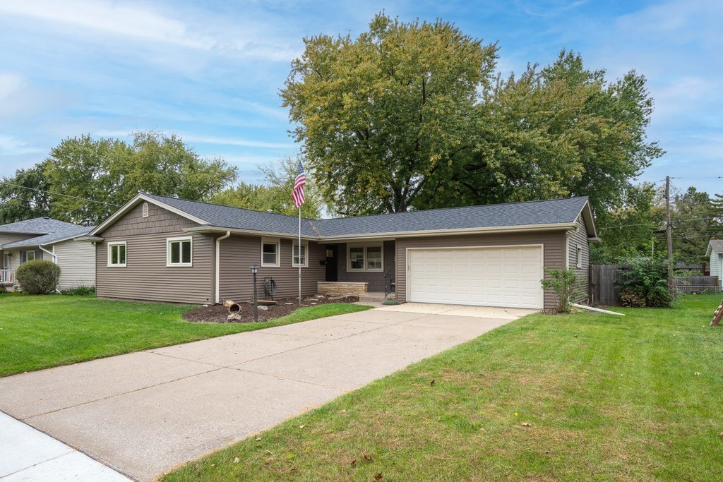 1618 Elmwood Avenue Property Photo 1