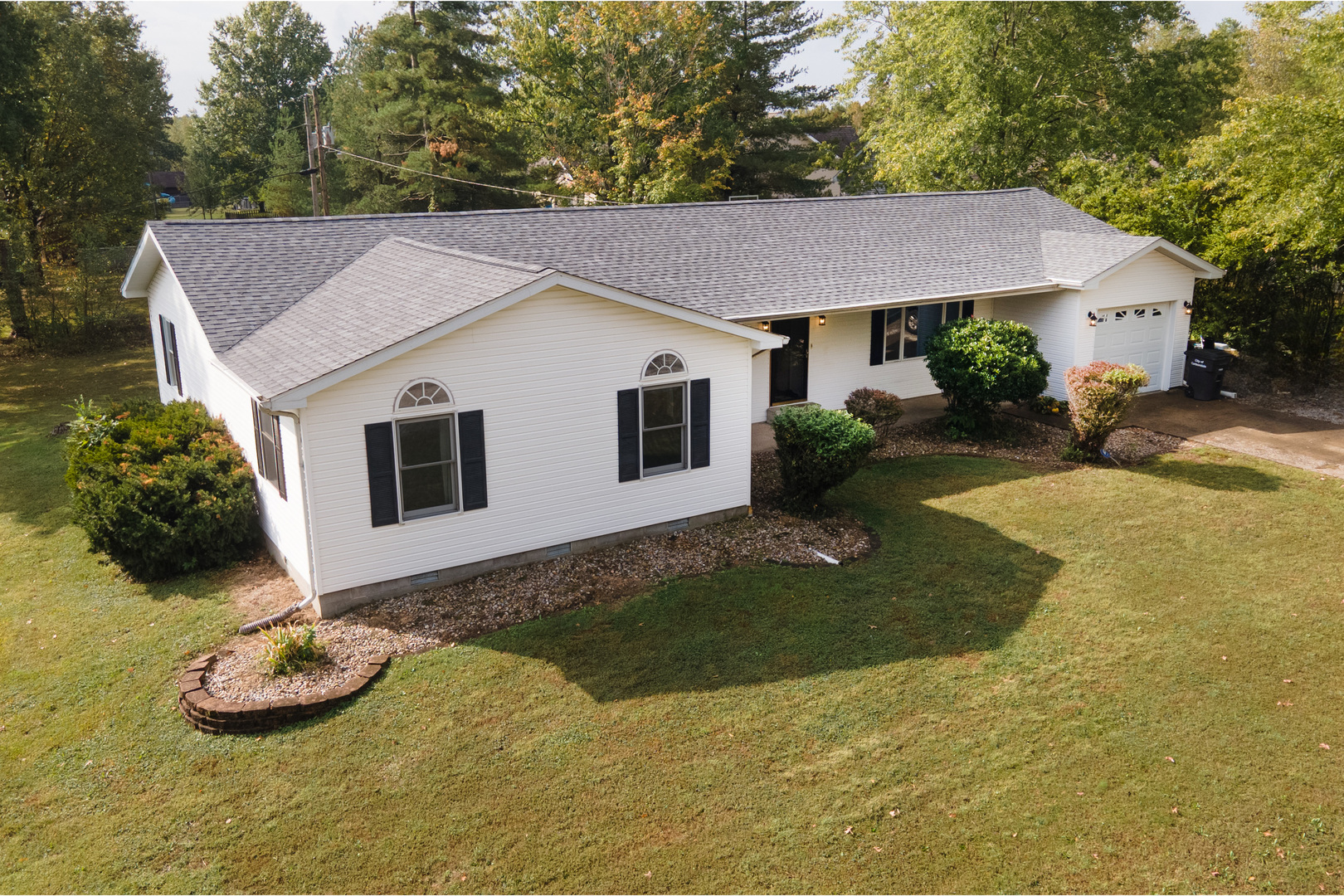 1337 Vercliff Drive Property Photo 1