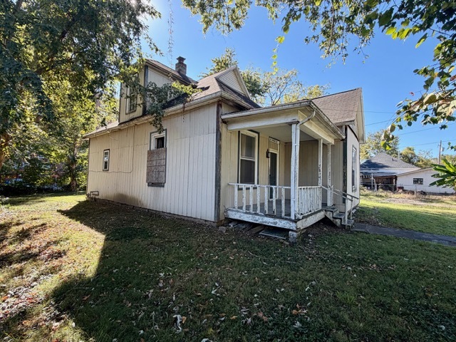 711 Wisely Street Property Photo 3