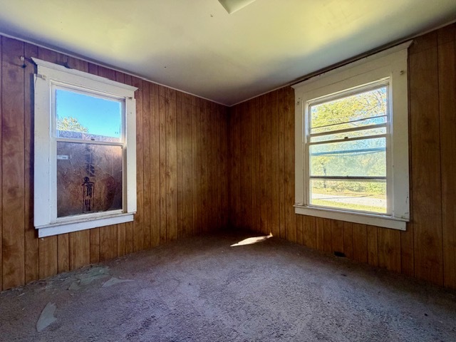 711 Wisely Street Property Photo 11