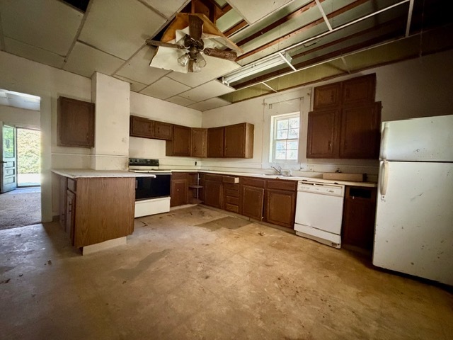 711 Wisely Street Property Photo 12