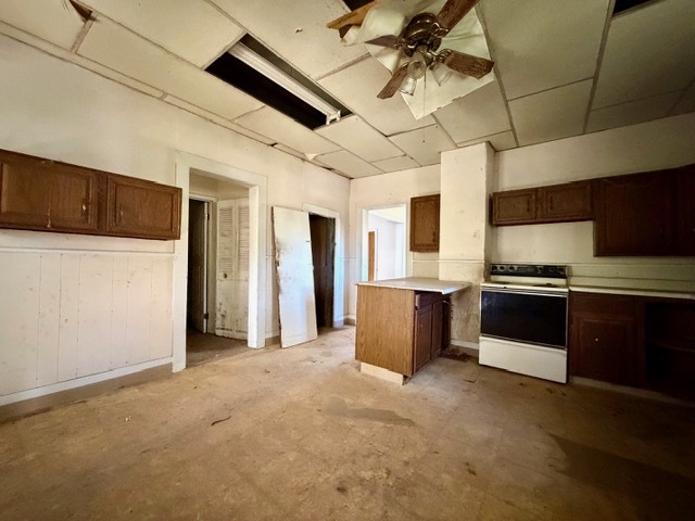 711 Wisely Street Property Photo 13