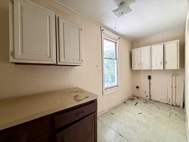 711 Wisely Street Property Photo 15