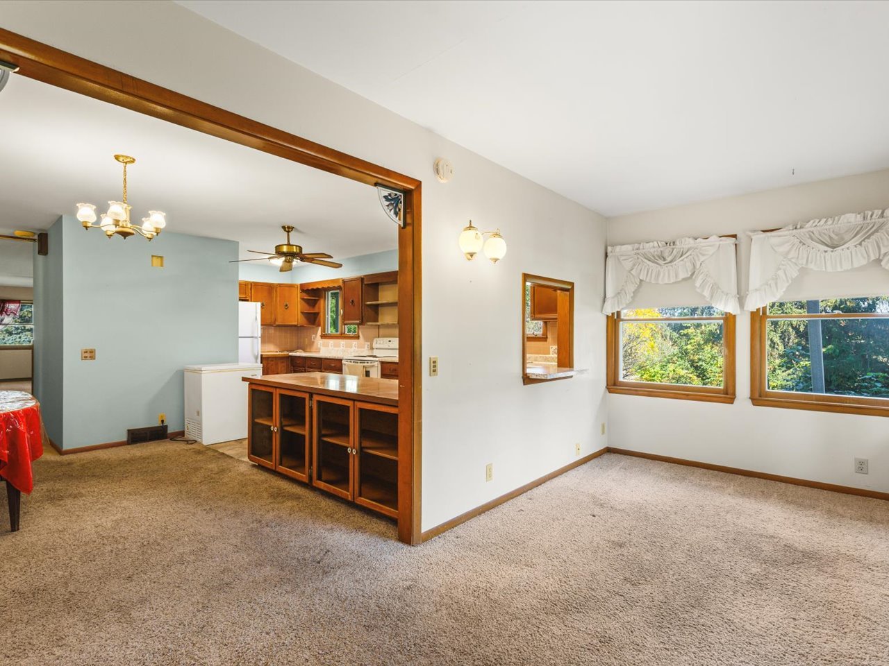 14156 Beloit Road Property Photo 7
