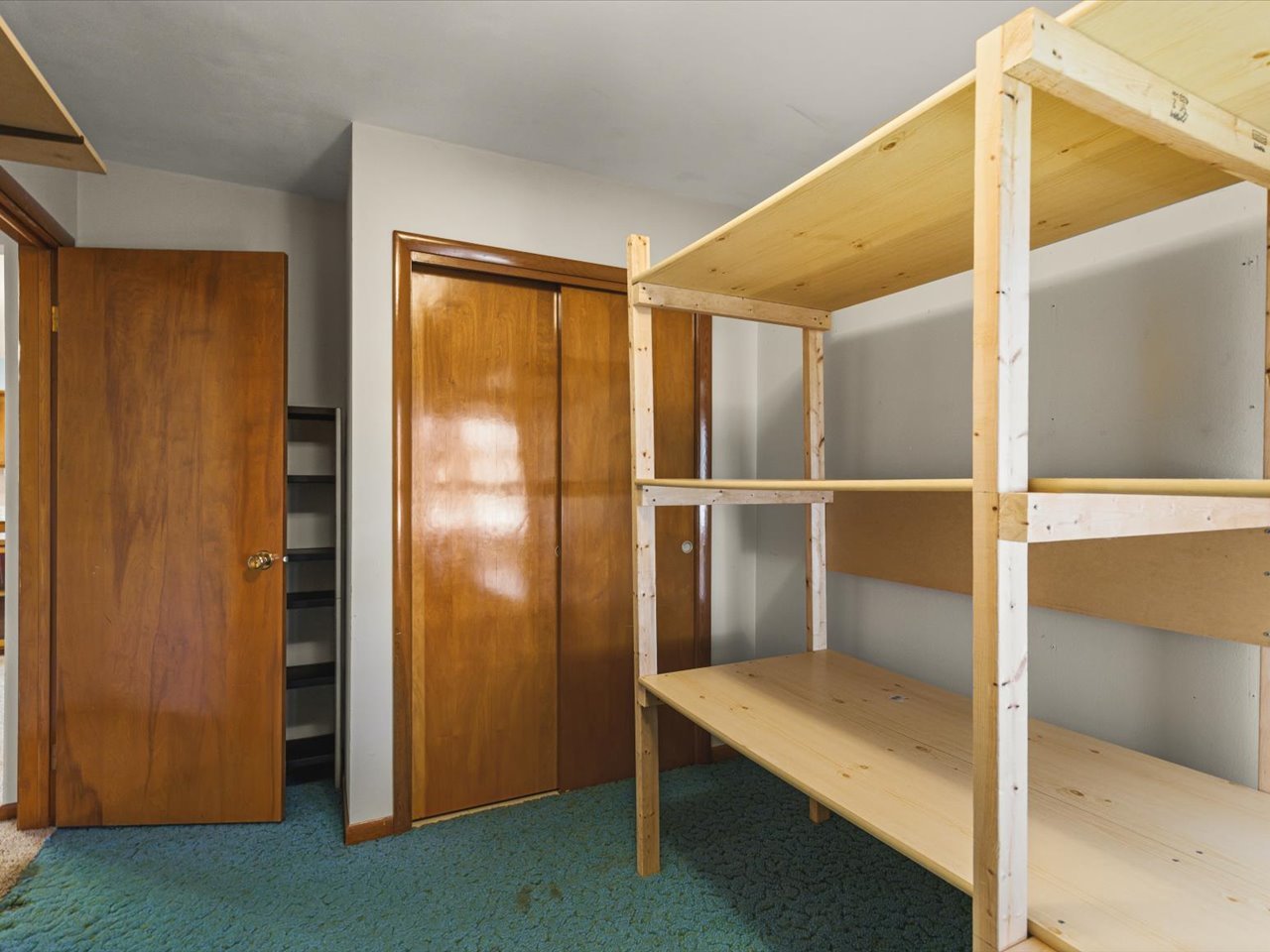 14156 Beloit Road Property Photo 27