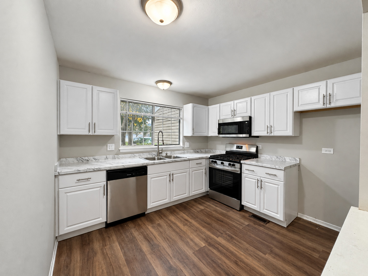 2127 Southwind Circle Property Photo 11